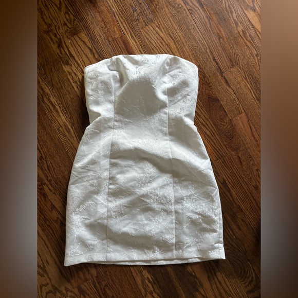 GABBY REFORMATION DRESS - Picture 2 of 3